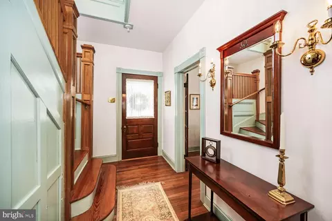 Entry Way - 3962 Main St, Trappe, MD 21673 photo 1 of 9