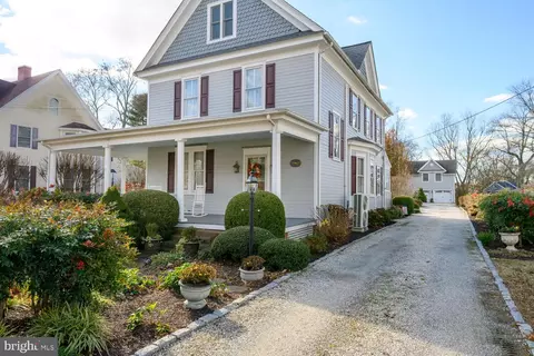 Exterior - 3962 Main St, Trappe, MD 21673 photo 4 of 26