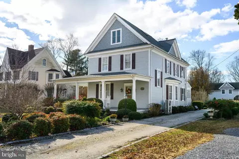 Exterior - 3962 Main St, Trappe, MD 21673 photo 3 of 26