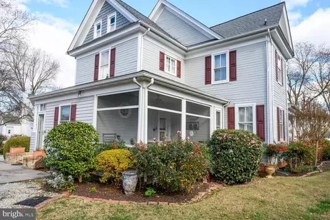 Exterior - 3962 Main St, Trappe, MD 21673 photo 9 of 26
