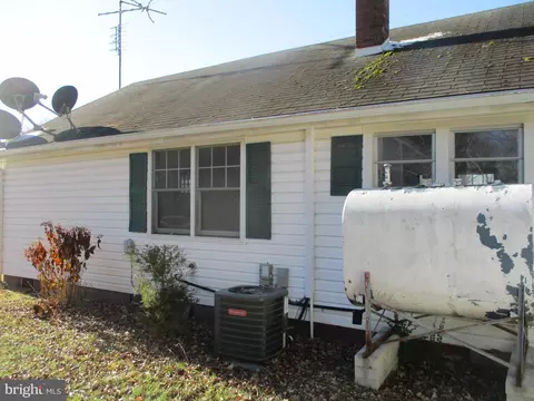 Exterior - 6369 Neavitt Manor Rd, Neavitt, MD 21652 photo 2 of 2