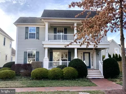 8014 Easton Village Dr, Easton, MD 21601