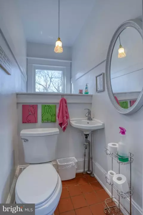 Bath - 4096 Main St, Trappe, MD 21673 photo 2 of 5