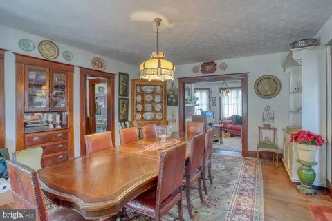 Dining - 4096 Main St, Trappe, MD 21673 photo 4 of 4