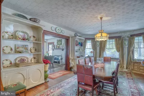 Dining - 4096 Main St, Trappe, MD 21673 photo 2 of 4