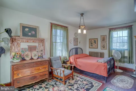 Bedroom - 4096 Main St, Trappe, MD 21673 photo 10 of 14