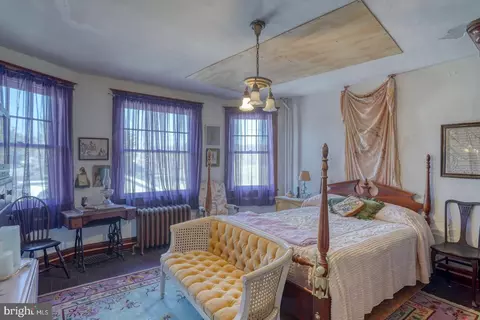 Bedroom - 4096 Main St, Trappe, MD 21673 photo 8 of 14