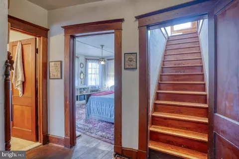 Entry Way - 4096 Main St, Trappe, MD 21673 photo 6 of 7