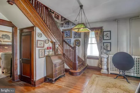 Entry Way - 4096 Main St, Trappe, MD 21673 photo 2 of 7