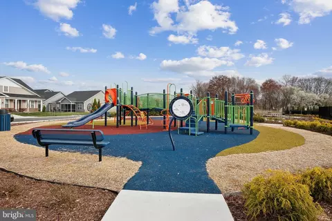 View/Area - 1009 Champlain Ct, Trappe, MD 21673 photo 6 of 7