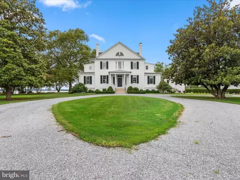 26546 Presquile Dr, Easton, MD 21601