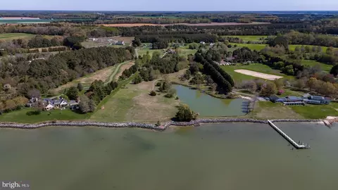 29569 Porpoise Creek Rd, Trappe, MD 21673