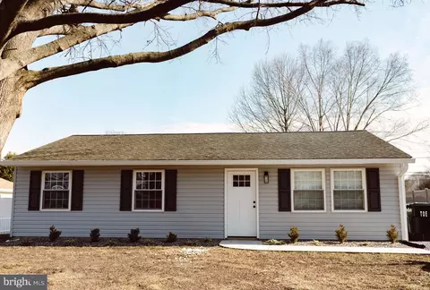 29555 Golton Dr, Easton, MD 21601