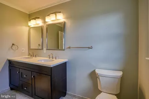 Bath - 200 Spring Dr, Easton, MD 21601 photo 3 of 5