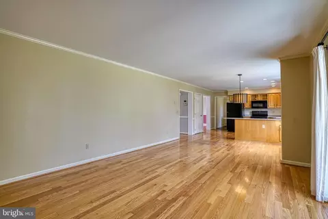 Living - 200 Spring Dr, Easton, MD 21601 photo 8 of 9