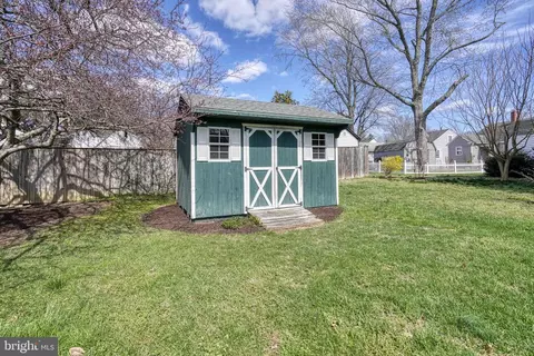 Exterior - 200 Spring Dr, Easton, MD 21601 photo 9 of 11