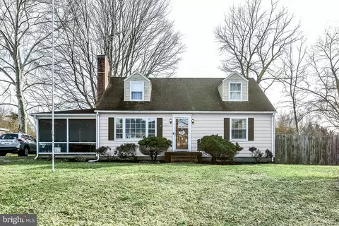 29510 Hawkes Hill Rd, Easton, MD 21601