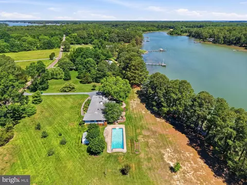 7149 Drum Pt, Saint Michaels, MD 21663