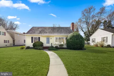 704 Elizabeth St, Easton, MD 21601