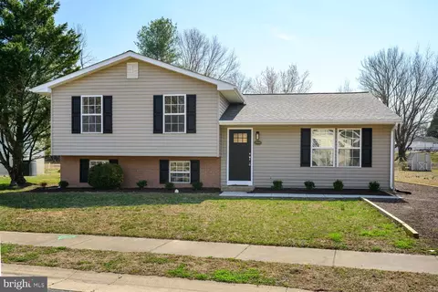 29400 Golton Dr, Easton, MD 21601