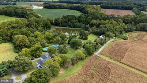 28923 Island Creek Rd, Trappe, MD 21673