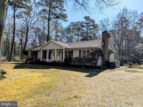 9829 Bantry Rd, Easton, MD 21601