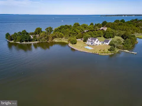 4361 Bachelors Point Rd, Oxford, MD 21654