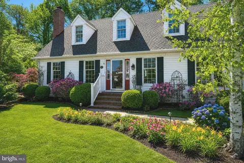 504 Seymour Ave, Saint Michaels, MD 21663