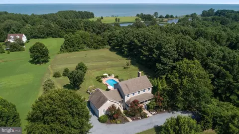 4957 Bar Neck Rd, Tilghman, MD 21671
