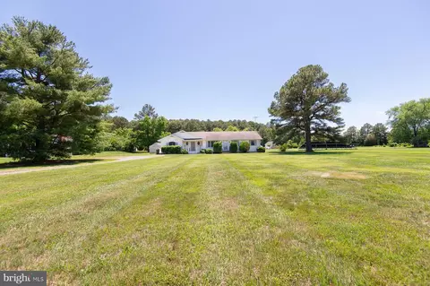 Exterior - 9818 Tilghman Rd, Mcdaniel, MD 21647 photo 4 of 7