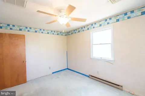 Bedroom - 9818 Tilghman Rd, Mcdaniel, MD 21647 photo 5 of 7