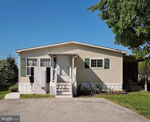 68 Park Ln, Easton, MD 21601