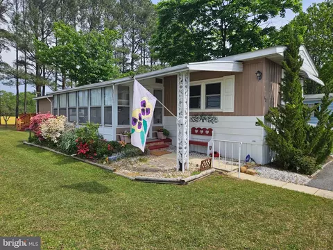 47 Park Ln, Easton, MD 21601