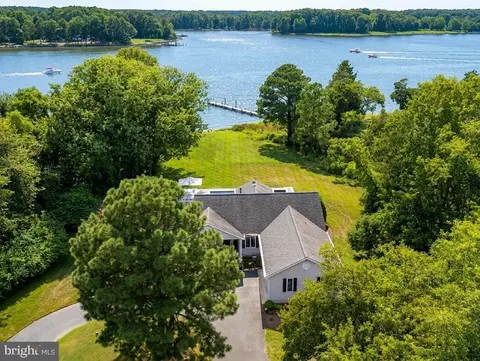 9788 Pintail Pl, Saint Michaels, MD 21663