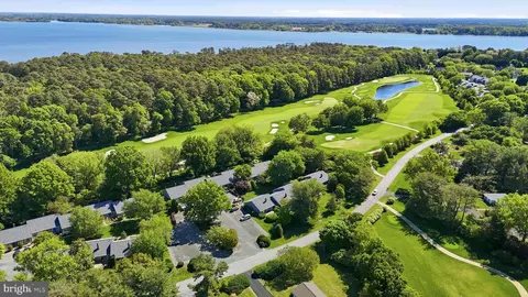 24580 Apt 2 Deepwater Pt, Saint Michaels, MD 21663