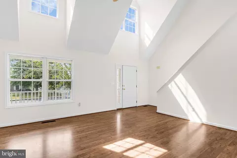 Living - 3818 Marvel Dr, Trappe, MD 21673 photo 2 of 7