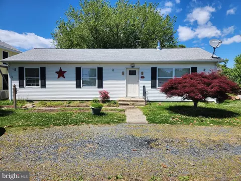 203 Canton St, Saint Michaels, MD 21663