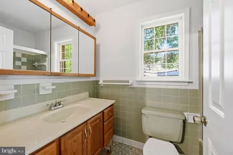 Bath - 9251 Mallard Point Ct, Mcdaniel, MD 21647 photo 2 of 2
