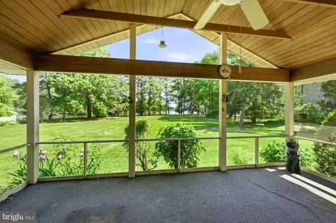 Exterior - 9251 Mallard Point Ct, Mcdaniel, MD 21647 photo 6 of 9