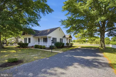 105 Pier St E, Oxford, MD 21654