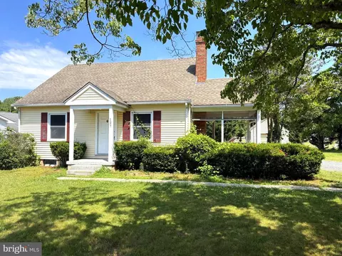 127 Chapel Rd, Easton, MD 21601
