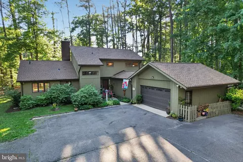 9206 Martingham Dr, Saint Michaels, MD 21663