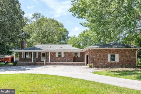 Exterior - 25911 River Rd, Newcomb, MD 21653 photo 1 of 10