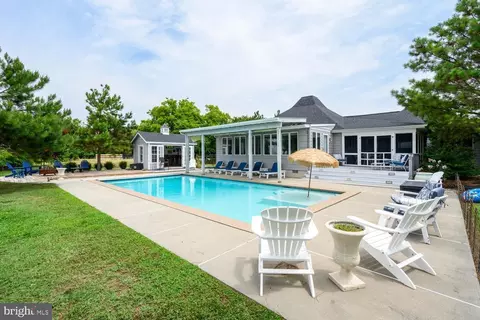 Exterior - 5480 Windward Dr, Tilghman, MD 21671 photo 1 of 18