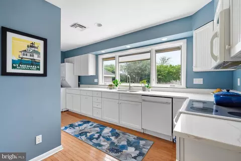 Kitchen - 5480 Windward Dr, Tilghman, MD 21671 photo 1 of 4
