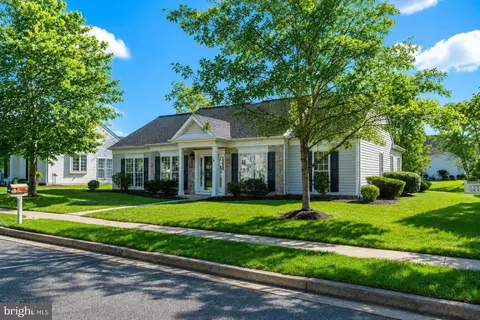 29689 Lyons Dr, Easton, MD 21601