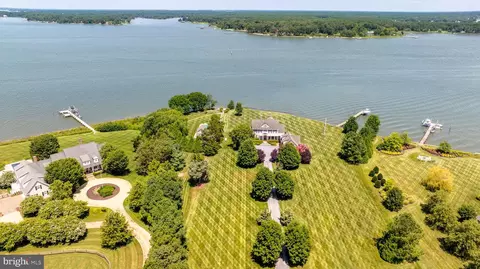 5381 Morgans Point Dr, Oxford, MD 21654