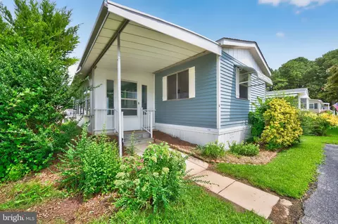 6 Albion Ct, Easton, MD 21601
