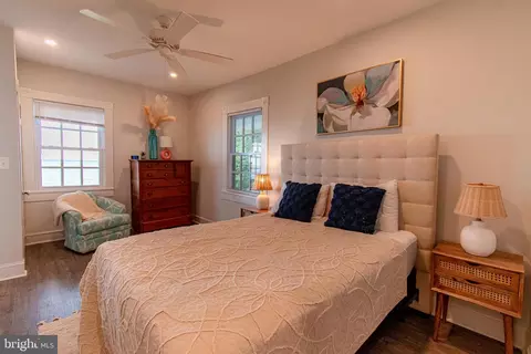 Bedroom - 1002 Wades Farm Ln, Mcdaniel, MD 21647 photo 7 of 8