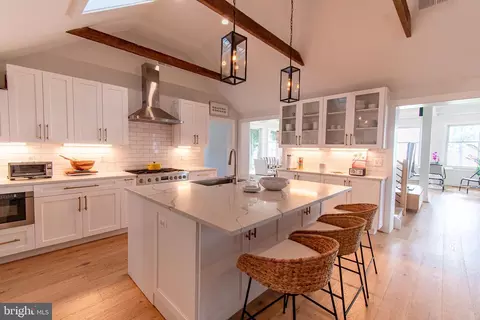 Kitchen - 1002 Wades Farm Ln, Mcdaniel, MD 21647 photo 1 of 5